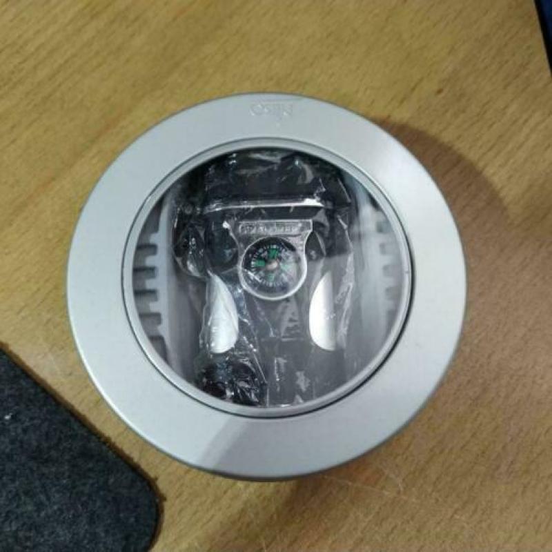 Aansteker Exploer zilver met zwart