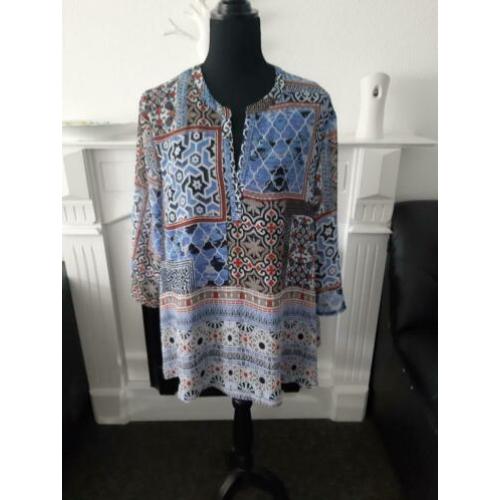 Tuniekje maat 48