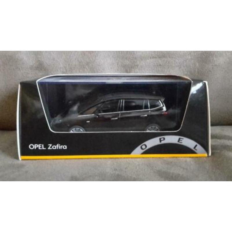 Motorart Opel Zafira 1/43