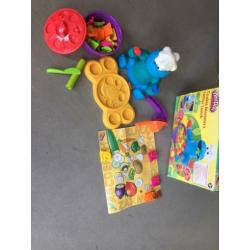 Play-doh koekiemonster letter lunch