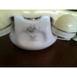 Telefoon Royal Albert Constance