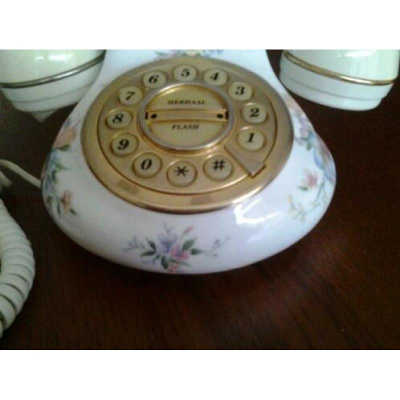 Telefoon Royal Albert Constance