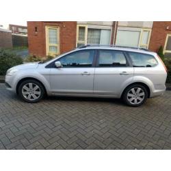 Ford Focus 1.6 Tdci 74KW Wagon 2008 Grijs