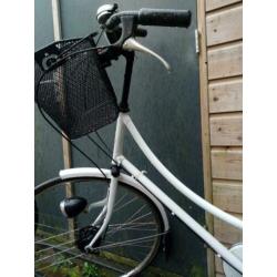 Damesfiets, batavus, wit/zwart gelakt