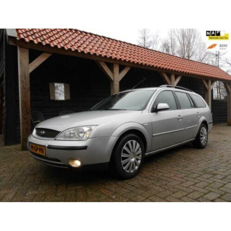 Ford Mondeo Wagon 1.8-16V First Edition