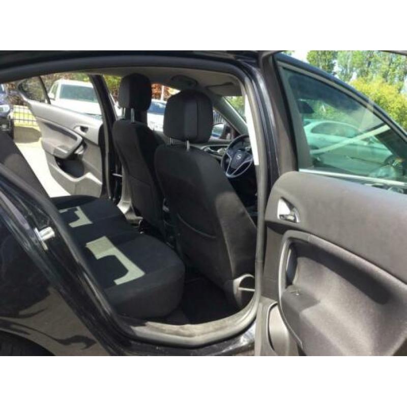 Opel Insignia 2.0 CDTI 88KW EDITION 5DRS (bj 2015)
