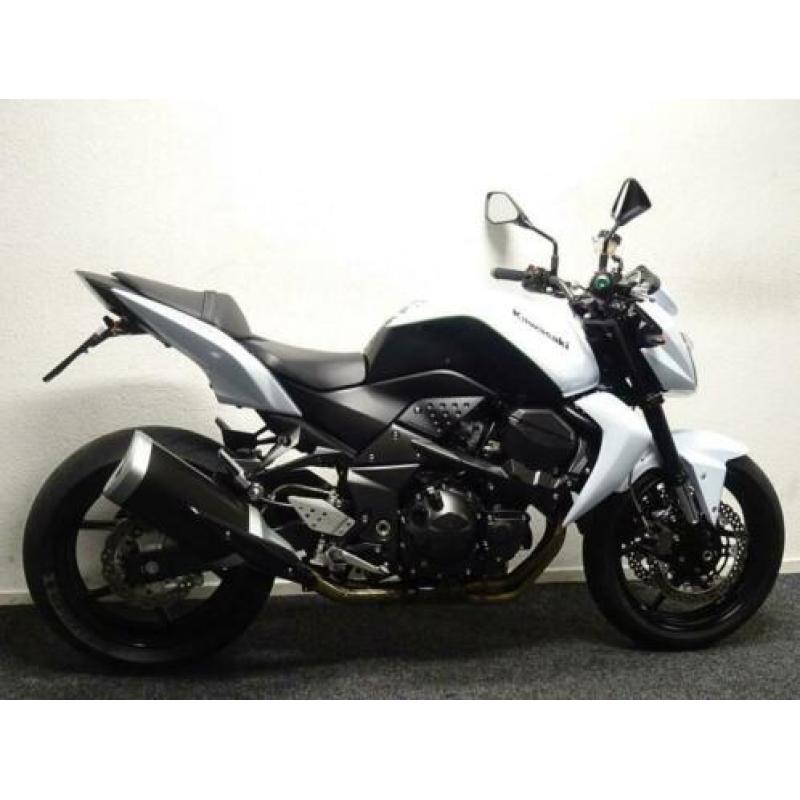 Prachtige Kawasaki Z 750 Black / White (bj 2010)