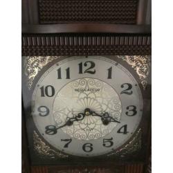 Regulateur 31 day klok