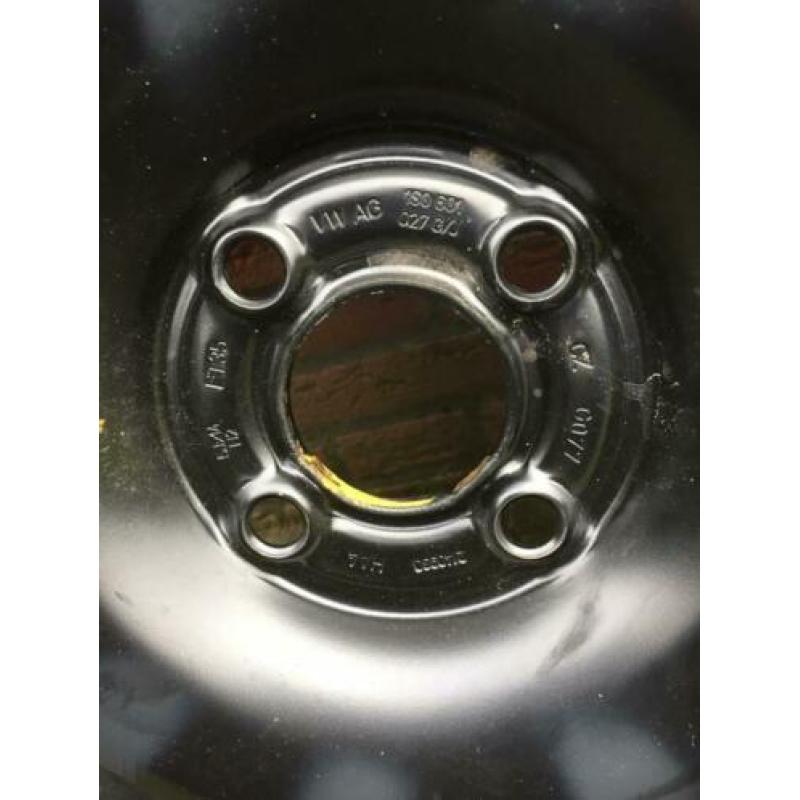 Winterbanden VW Up / Mii / Citigo 175/65R14 Vredestein