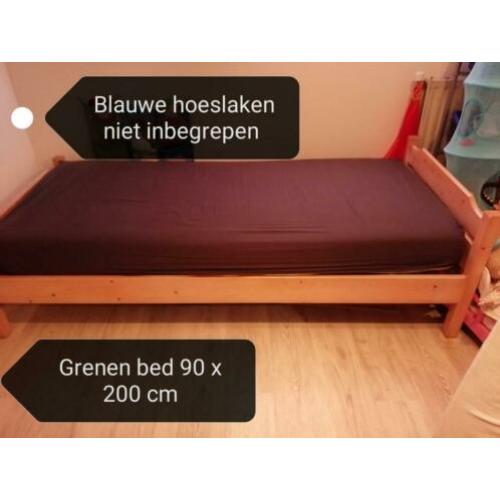 grenen bed 90x200cm