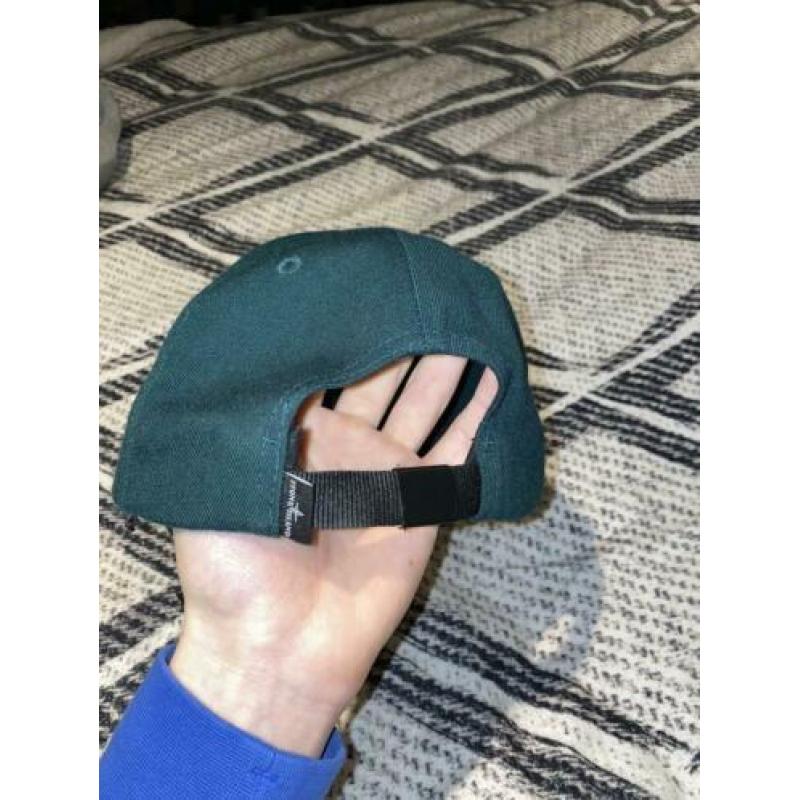 Stone Island pet