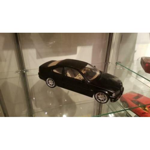Kyosho bmw e46 328ci coupe met m3 onderdelen tuning ombouw