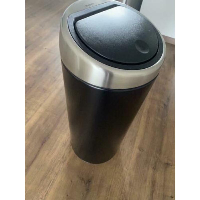 Te koop: zgan Brabantia prullenbak 30 L