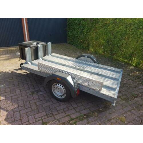 Mooie stevige motoraanhanger!