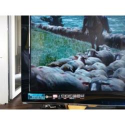 Sharp Aquos LC46 DH77E LCD Televisie