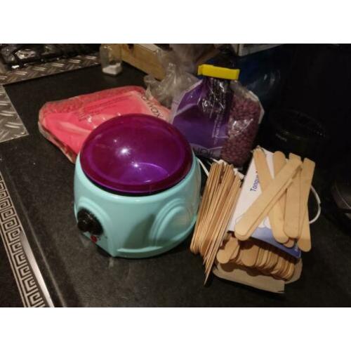 Wax warmer