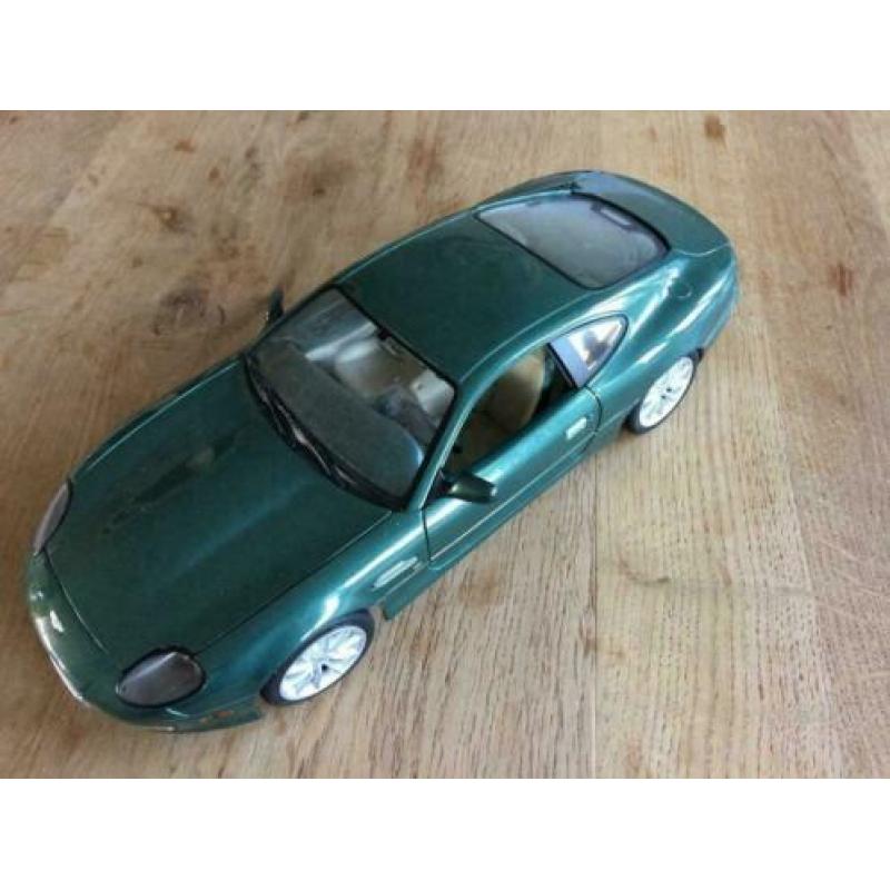 Modelauto Aston Martin