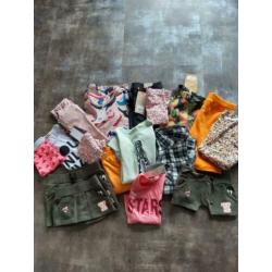 Partij van 36 stuks nieuwe kinderkleding