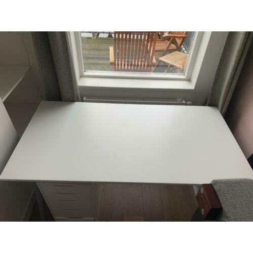 Thyge Bureau + Flintan Bureau stoel