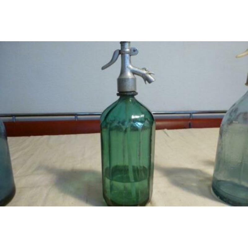 OUDE SPUITFLESSEN,vintage,brocante