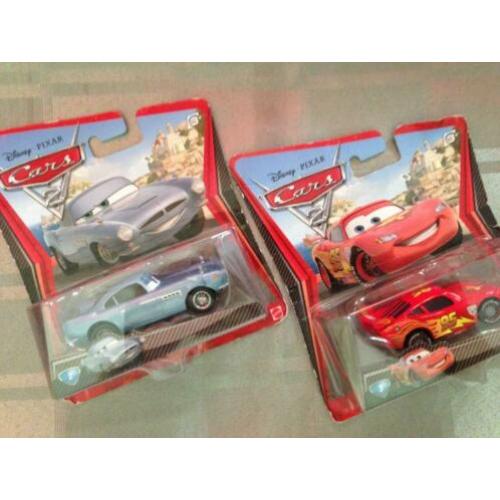 2 nieuwe Disney PIXAR Cars. Finn McMissle / Lighning McQueen