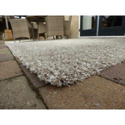 karpet 2 x 2m