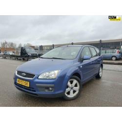 Ford Focus Wagon 1.6-16V Titanium AIRCO,CRUISE,LEDER, 2 X SL