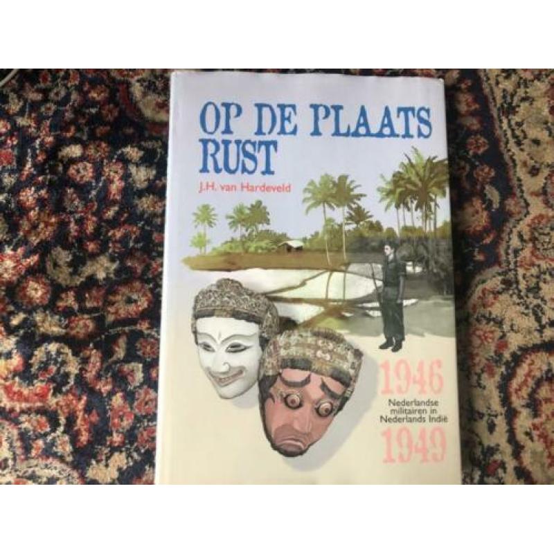 Op de plaats rust 1946 Nederlandse militairen in Nederlands-