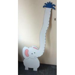 Houten groeimeter giraffe