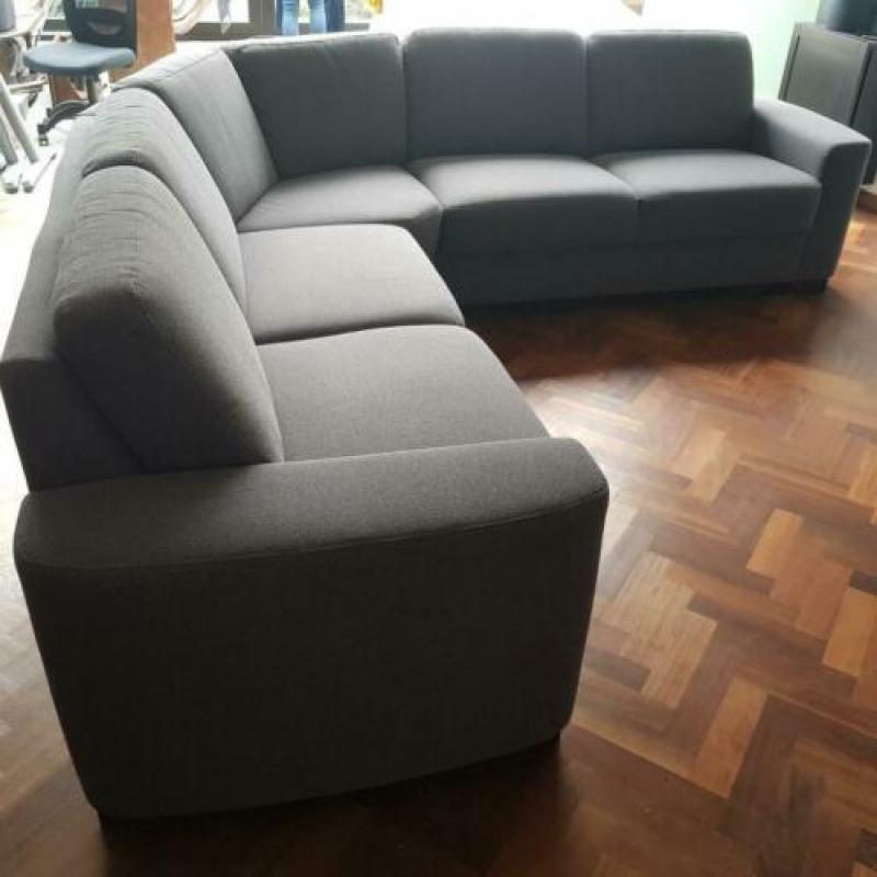 Triangle hoekbank 270 x 270