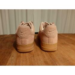 Nike Air Force 1, roze suède, maat 37,5 zgan!