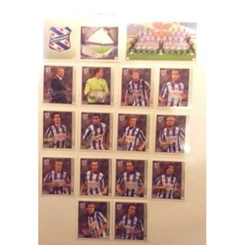 Voetbalplaatjes HEERENVEEN 2010/2011 18STUKS