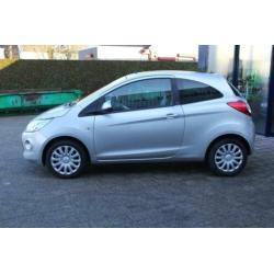 Ford Ka 1.2 Comfort start/stop Airco Elek pakke € 4.440,00
