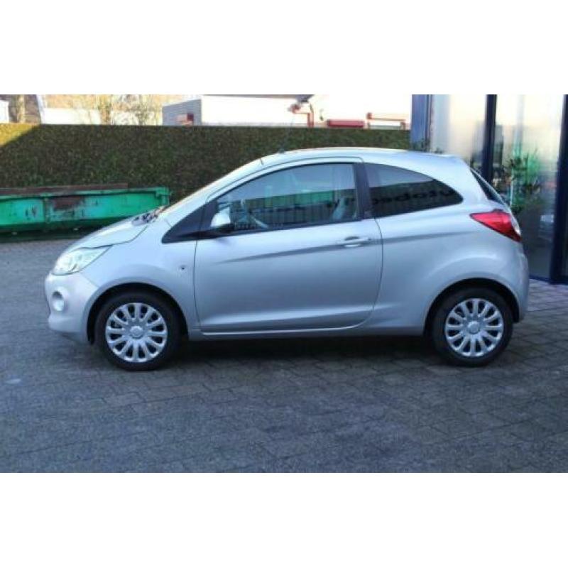 Ford Ka 1.2 Comfort start/stop Airco Elek pakke € 4.440,00