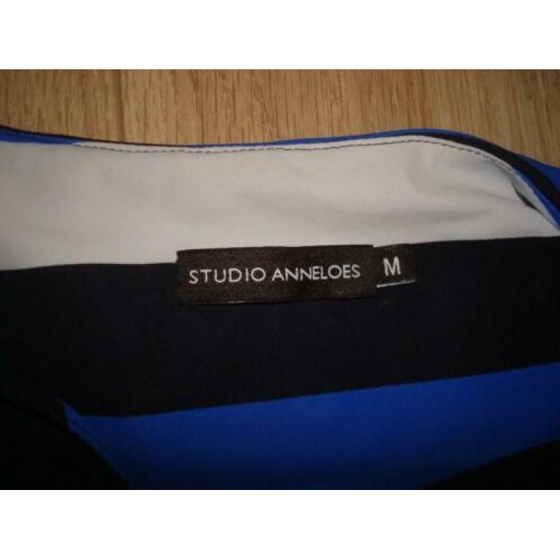 Studio Anneloes prachtig top maat M Travel stof