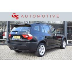 BMW X3 3.0i Executive 231PK Autm full options! Leer, pano-da