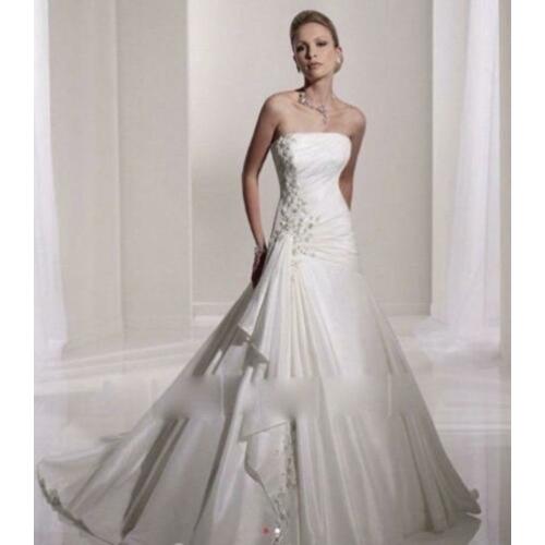 Aanbieding grote maat trouwjurk, mt 48 50 52