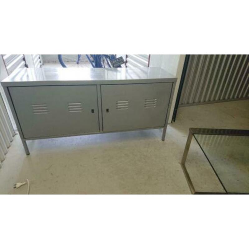 Lockerkast / ikea locker kast / grijze kast / bijna gratis