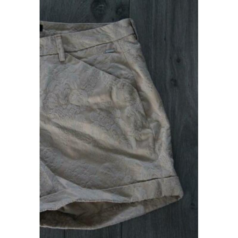Kort dames broek SUPERSTAR, maat 38 M (CE)
