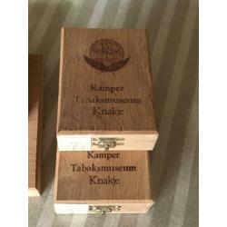 Voor verzamelaar 4 kistjes sigaren van tabaksmuseum kampen