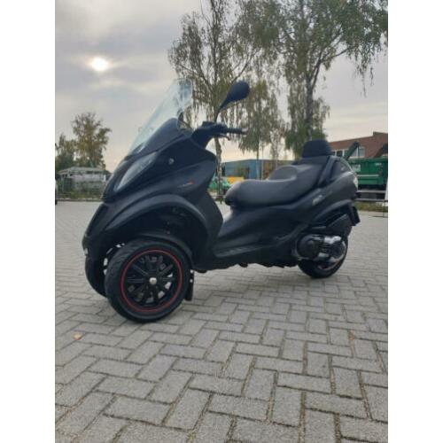 Piaggio 400 LT MP3 LT400 2010 autorijbewijs factuur aanwezig