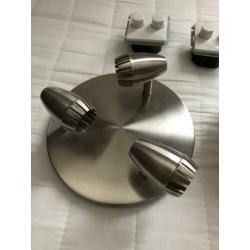2x plafond trioplaat spotjes en duo dimmer