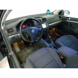 Volkswagen Golf 1.6 FSI Turijn Navi 6-Bak Cruis € 3.300,00