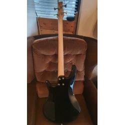 Ibanez Soundgear Basgitaar