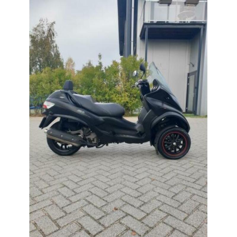 Piaggio 400 LT MP3 LT400 2010 autorijbewijs factuur aanwezig