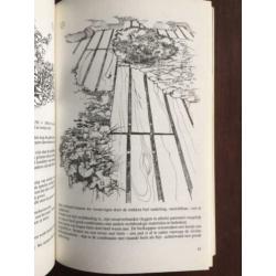 Harde materialen in de tuin - Henk-David van 't Veen