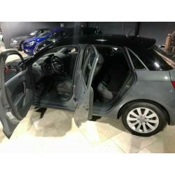 Audi A1 Sportback 1.0 TFSI 1e Eigenaar 27.000KM Airco Stoelv