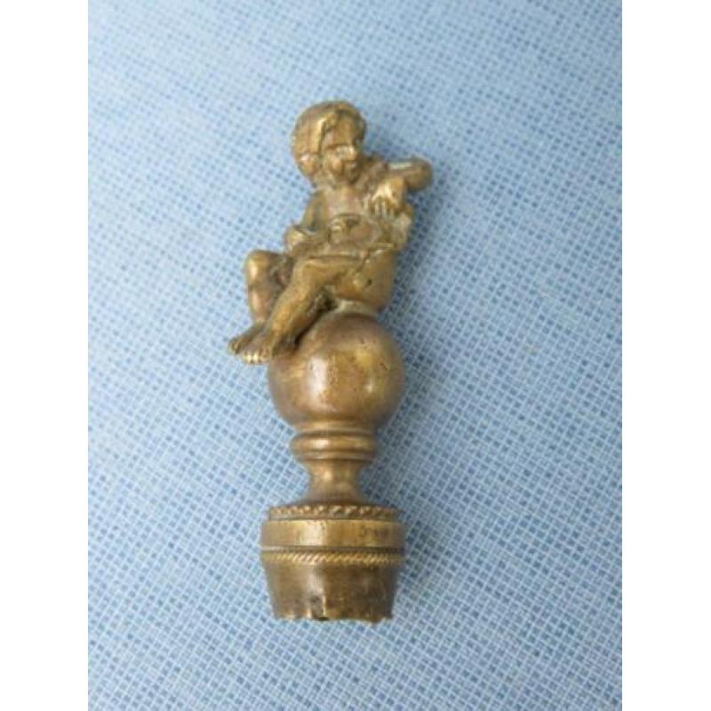 Koperen beeldje van naakte jongen - 19e eeuw - bodemvondst