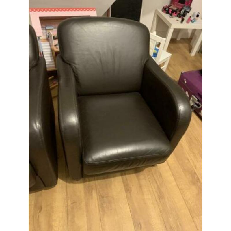 Bruine lederen fauteuils