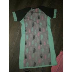Leuk jurkje van Vesper maat 134 / 140 met legging